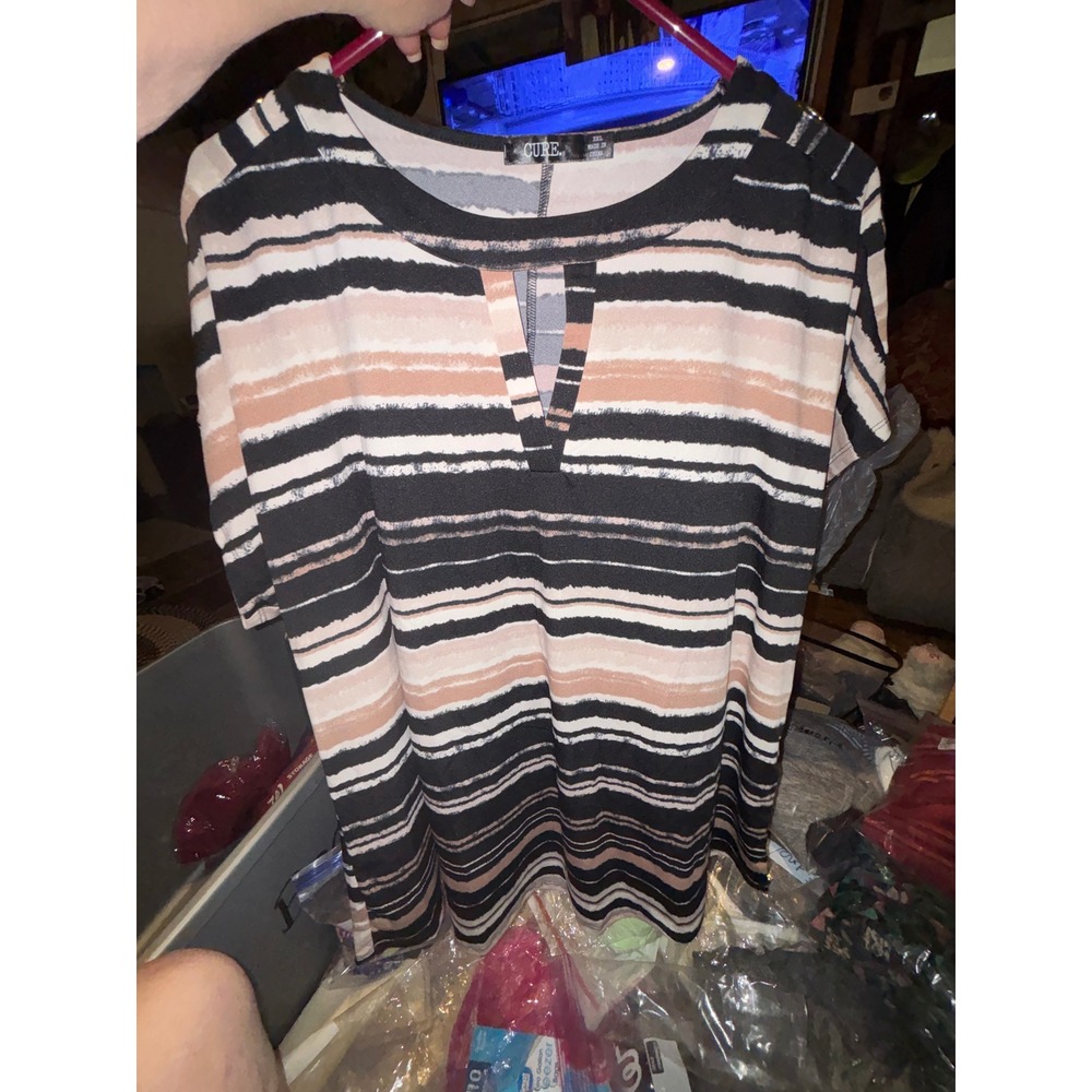 Cure Womens 3XL Striped Short Sleeve Blouse Black Tan Grommet Split Neck Top